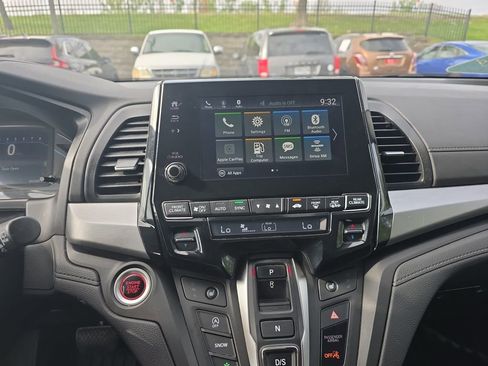 Certified 2021 Honda Odyssey EX-L image 9