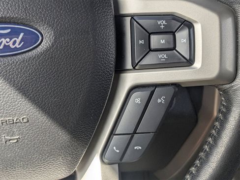 Used 2018 Ford F150 Lariat w/ Equipment Group 501A Mid image 31