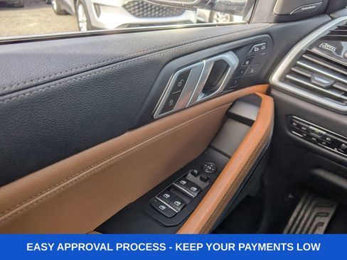 Used 2021 BMW X6 xDrive40i w/ Premium Package image 39