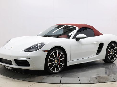 Used 2017 Porsche 718 Boxster S image 65