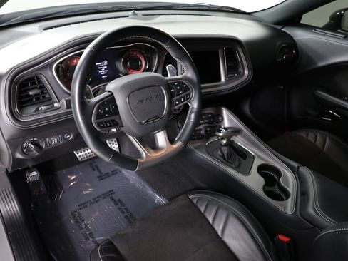 Used 2023 Dodge Challenger SRT Hellcat w/ Driver Convenience Group RWD image 20
