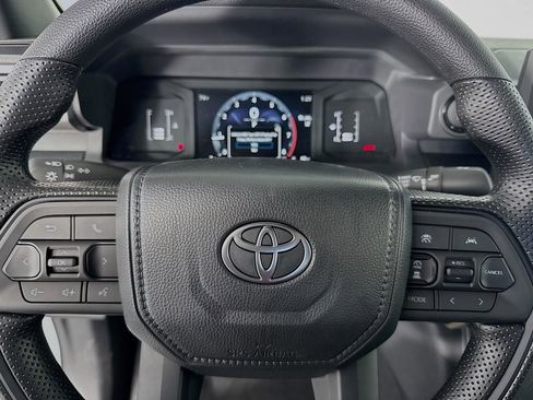Used 2026 Toyota Tacoma SR image 19