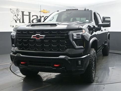 New 2026 Chevrolet Silverado 2500 ZR2 w/ LPO, Dark Essentials Package AWD/4WD image 7
