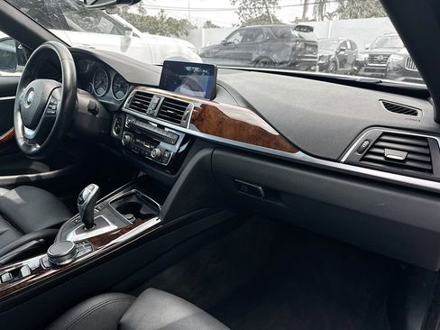 Used 2020 BMW 430i Convertible w/ M Sport Package RWD image 27