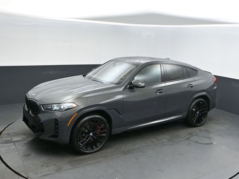 New 2026 BMW X6 xDrive40i w/ Climate Comfort Package image 31