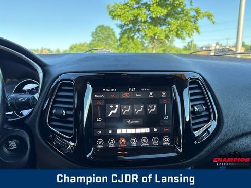Used 2021 Jeep Compass Limited AWD/4WD image 22