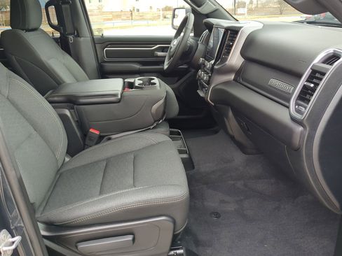 Used 2025 RAM 1500 Big Horn image 31