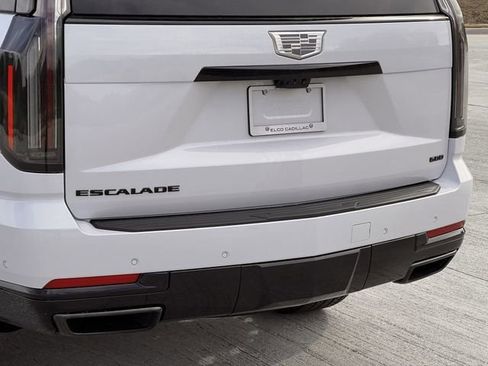 Certified 2026 Cadillac Escalade Platinum Sport w/ LPO, ONYX Package image 8