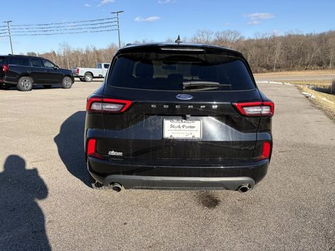 Used 2024 Ford Escape ST-Line image 4