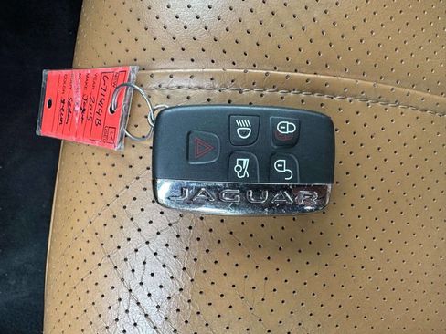 Used 2015 Jaguar XJ L Portfolio image 40