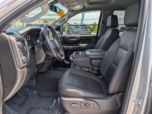Used 2022 Chevrolet Silverado 2500 LTZ w/ Z71 Off-Road Package AWD/4WD image 17