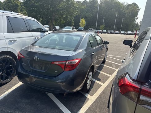 Used 2019 Toyota Corolla LE FWD image 5