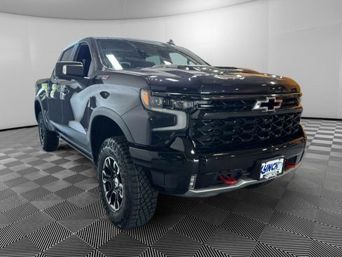 Used 2024 Chevrolet Silverado 1500 ZR2 w/ Technology Package AWD/4WD image 7