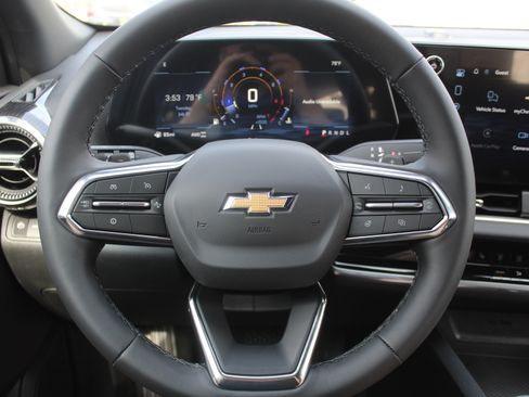 New 2027 Chevrolet Equinox LT AWD/4WD image 11