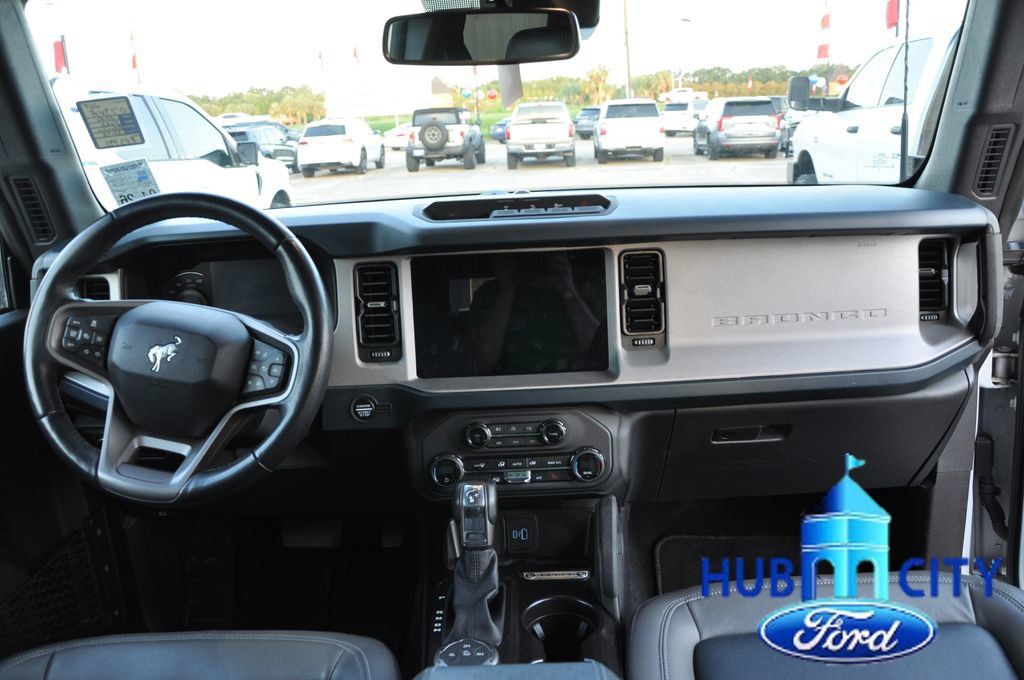 Used 2024 Ford Bronco Outer Banks AWD/4WD image 18