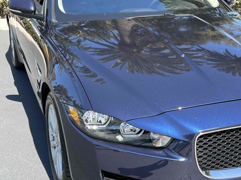 Used 2019 Jaguar XE image 95