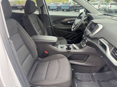 Used 2023 GMC Terrain SLE w/ Driver Convenience Package AWD/4WD image 17