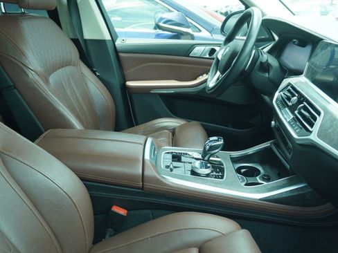 Used 2019 BMW X7 xDrive50i w/ Executive Package AWD/4WD image 9