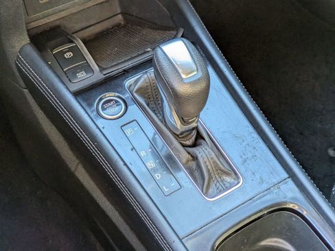 Used 2022 Nissan Kicks SR w/ Interior Electronics Package image 24