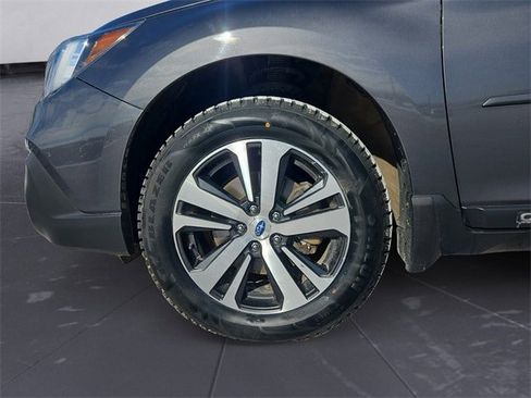 Used 2019 Subaru Outback 3.6R Limited image 14