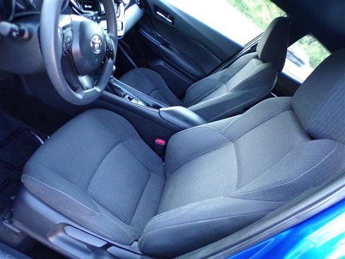Used 2019 Toyota C-HR LE FWD image 15