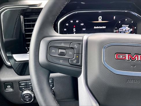 Used 2025 GMC Sierra 3500 SLT w/ SLT Premium Package image 24