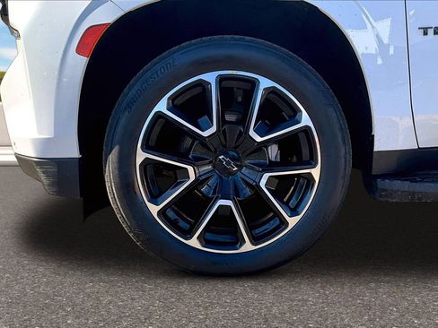 Used 2023 Chevrolet Tahoe RST w/ Luxury Package image 25