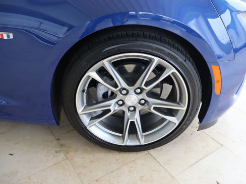 Used 2024 Chevrolet Camaro LT w/ RS Package image 35