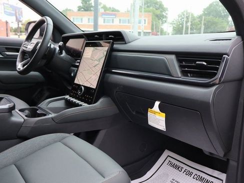 New 2026 GMC Terrain AT4 w/ Convenience Package III AWD/4WD image 8