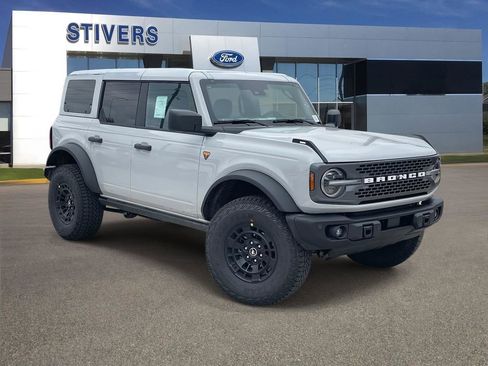 New 2026 Ford Bronco Badlands AWD/4WD image 1