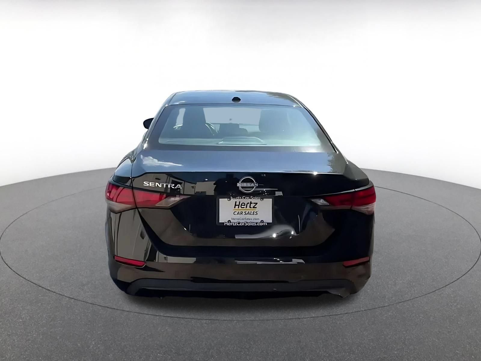 Used 2025 Nissan Sentra SV FWD image 12