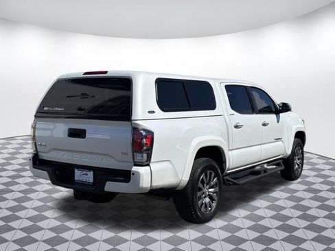 Used 2023 Toyota Tacoma Limited AWD/4WD image 7