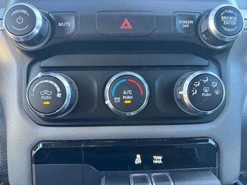 Used 2021 RAM 1500 Lone Star RWD image 19