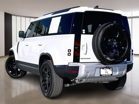 New 2025 Land Rover Defender 110 S image 3