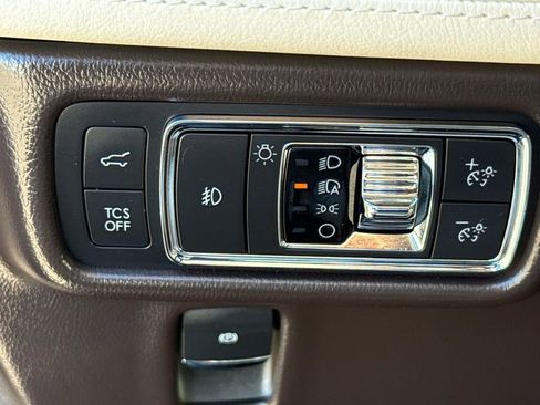 Used 2022 Lincoln Nautilus Black Label w/ Class II Trailer Tow Package image 28