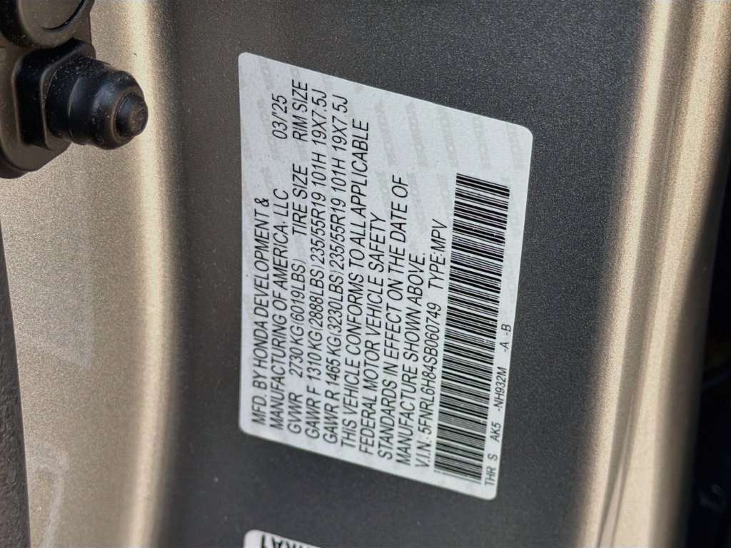 Certified 2025 Honda Odyssey Touring image 39