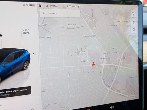 Used 2023 Tesla Model Y Long Range AWD/4WD image 21