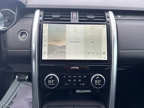 Used 2023 Land Rover Discovery S R-Dynamic image 22