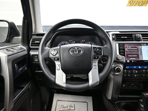 Used 2021 Toyota 4Runner Limited AWD/4WD image 16