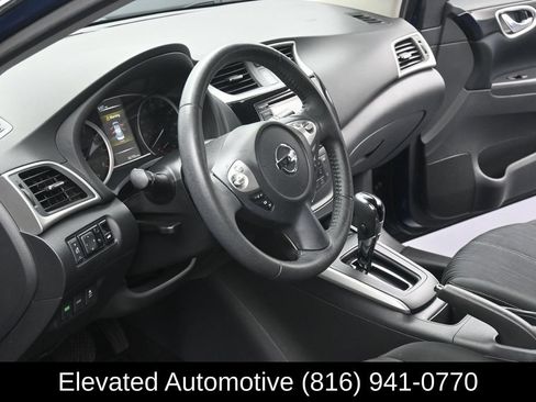 Used 2018 Nissan Sentra SV FWD image 7