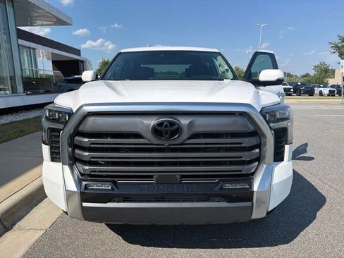 Used 2022 Toyota Tundra Limited AWD/4WD image 12