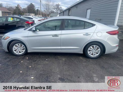 Used 2018 Hyundai Elantra SE w/ Cargo Package image 6