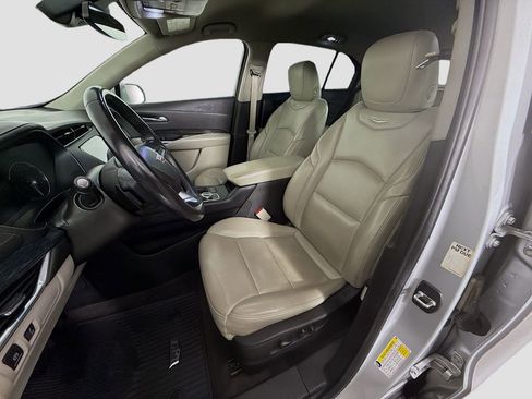 Used 2020 Cadillac XT4 Premium Luxury image 14