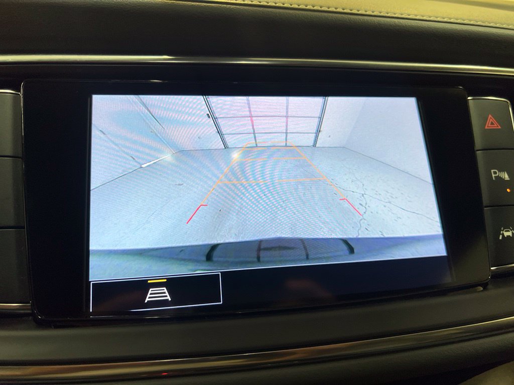 Used 2023 Buick Enclave Essence FWD image 25