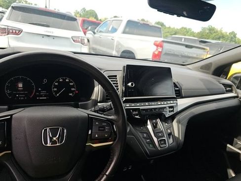 Used 2025 Honda Odyssey Sport-L image 8