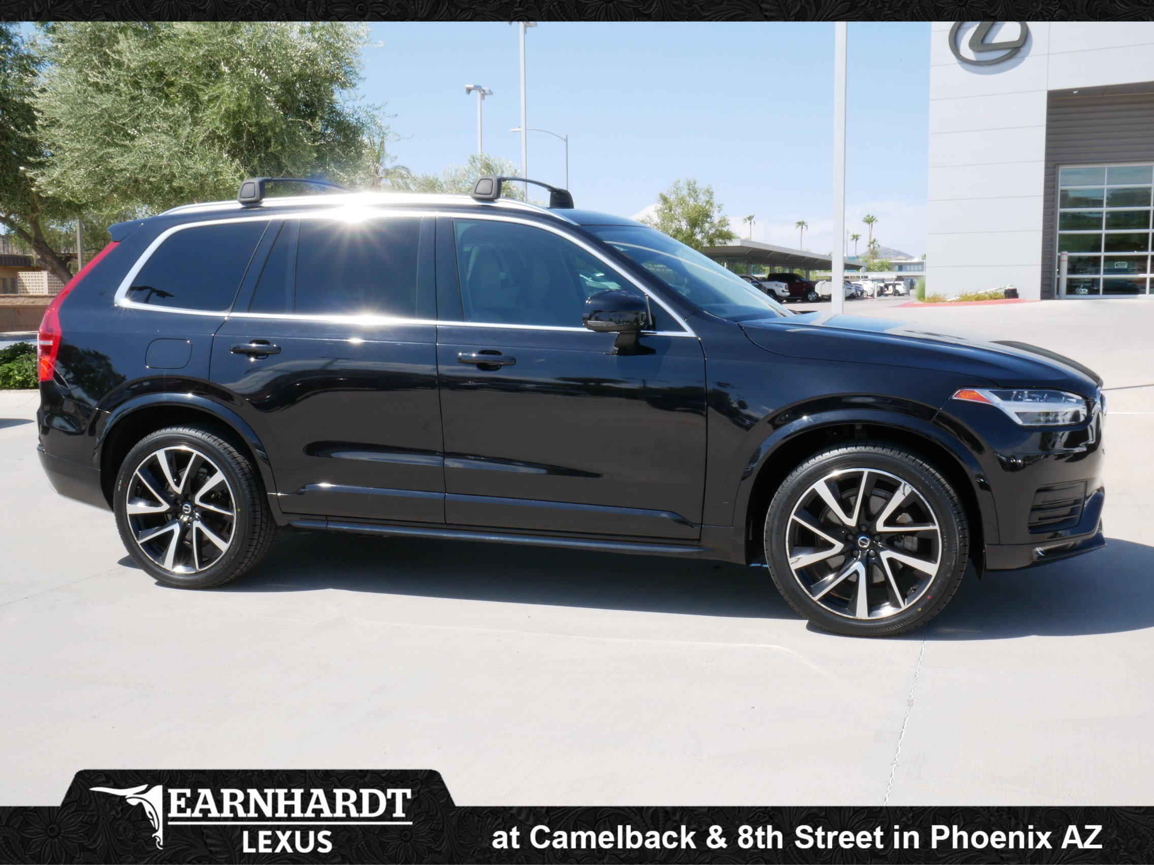 Used 2021 Volvo XC90 T6 Momentum w/ Protection Package Premier AWD/4WD image 13