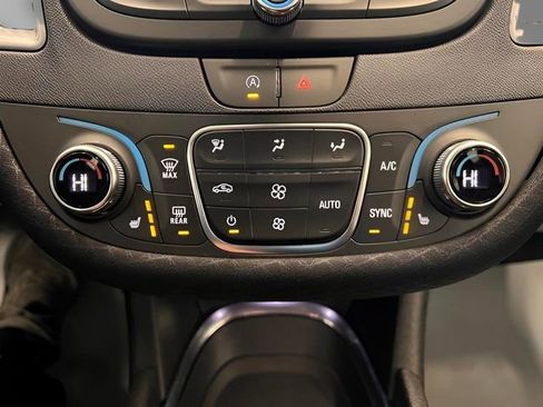 Certified 2024 Chevrolet Malibu LT image 25