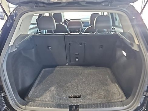 Used 2024 Volkswagen Taos SE image 19