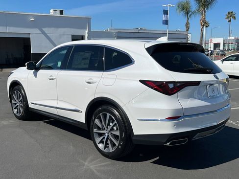 Used 2026 Acura MDX SH-AWD w/ Technology Package image 8