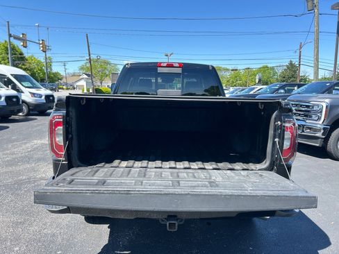 Used 2018 GMC Sierra 1500 Denali w/ Denali Ultimate Package AWD/4WD image 16